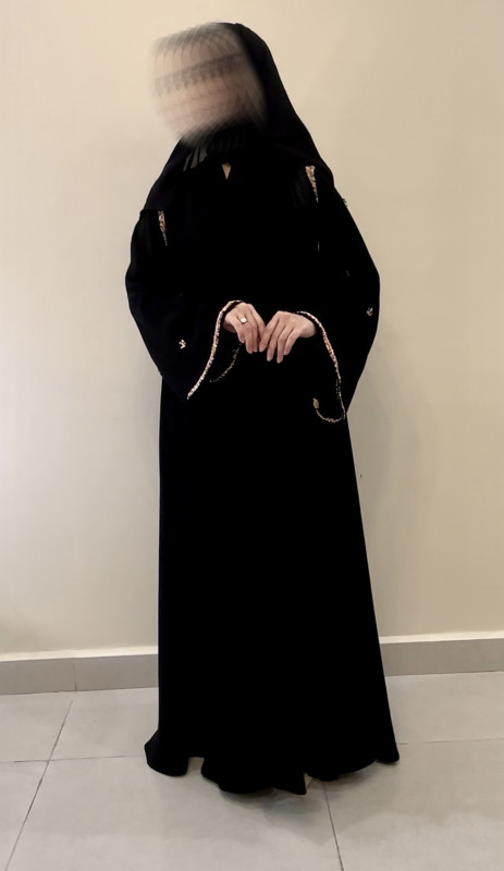 عباية مطرزة - صورة 3