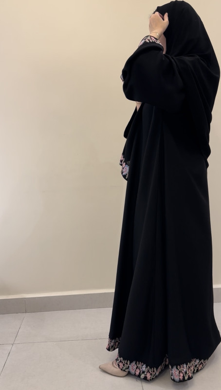 عباية الورد - صورة 3